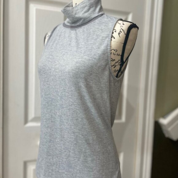 ATHLETA MOCK NECK SLEEVELESS TOP GREY COLOR SIZE SMALL - Picture 11 of 15